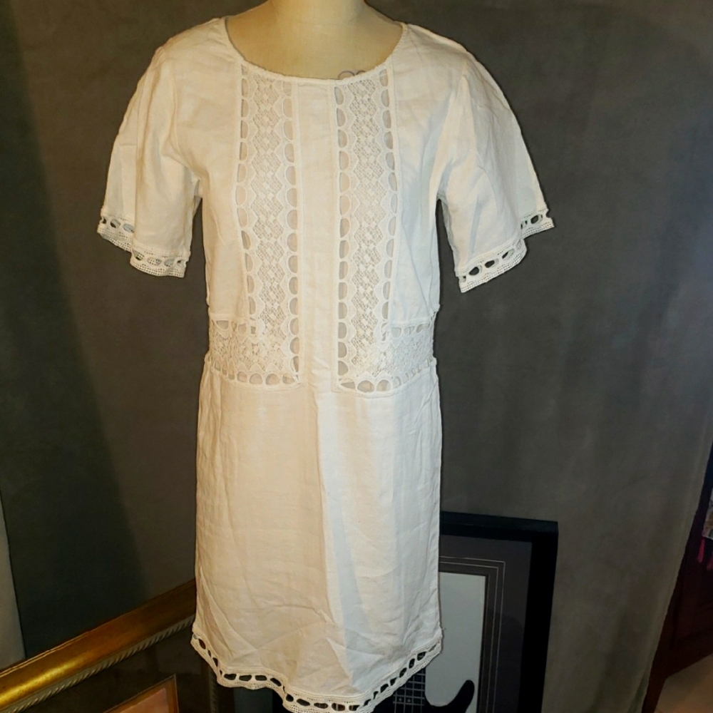 Elegant White Lace Dress By Ann Taylor Size 10 Made In India
